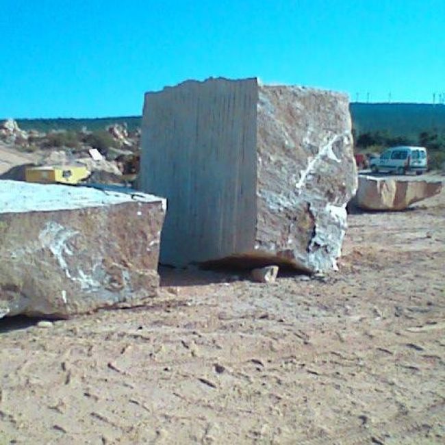 Venta directa de Arenisca Ojo de Perdiz